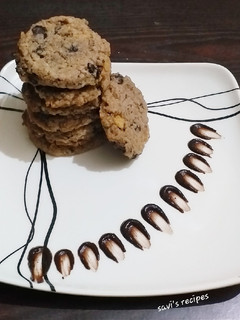 A picture of Broken wheat and cornflake cookies.