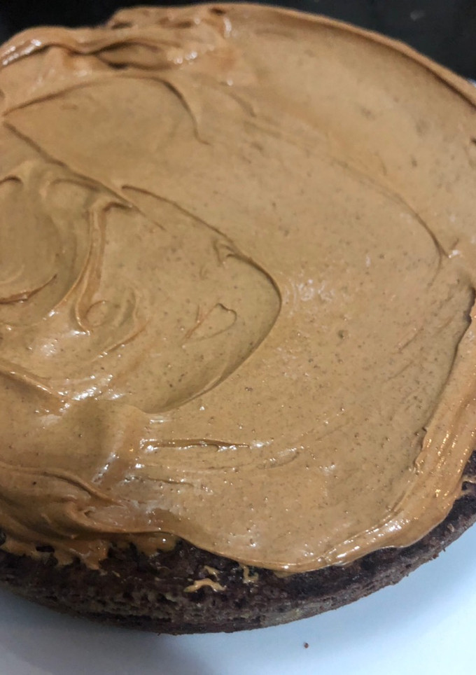 Una foto de Relleno de tortas sabor bon o bon... el que no se tienta no tiene sangreeee😱