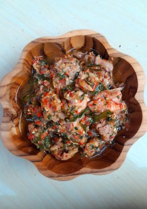 Foto resep Ayam Kukus Pedas Daun Jeruk