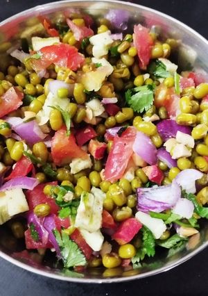 A picture of Healthy greengram bowl.