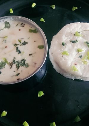A picture of Healthy tasty peanut powder Gujarati farali curry(Kadhi) with Sama rice.