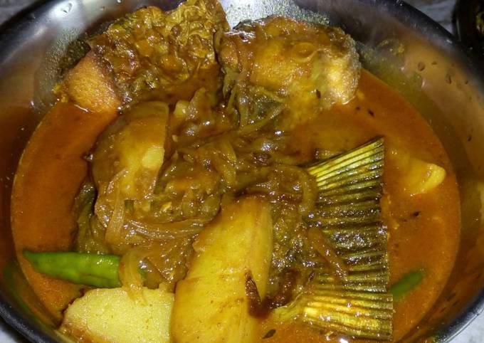 Fish curry