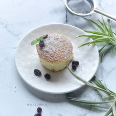 A picture of Hot Milk Cake.