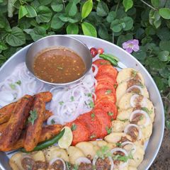 A picture of Long Chiray.