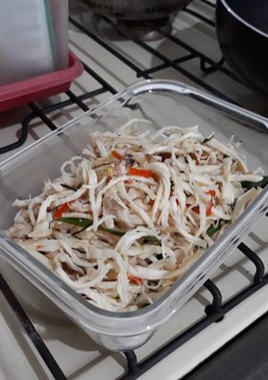 Foto resep Ayam Suwir Sambal Matah-Pandan