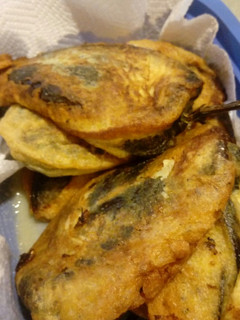 Una foto de Chiles rellenos de queso