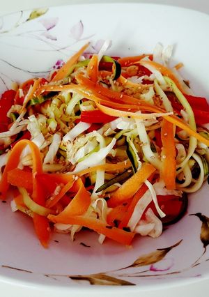 Una foto de Ensalada fresca de verduras