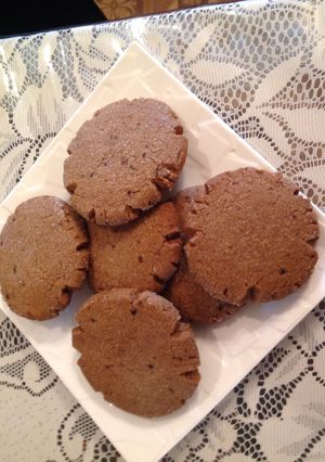 A picture of Molasses sugar Cookies.