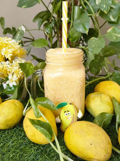 A picture of Mango Shake 🥭🥭.