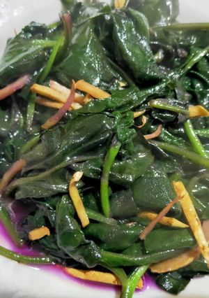麻油炒紅菜 的食譜成品照片