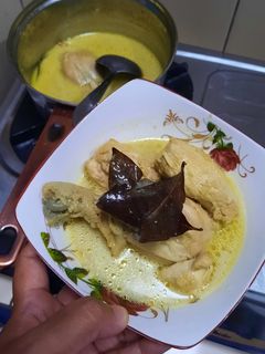 Foto resep Opor ayam kuning