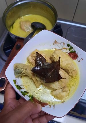 Foto resep Opor ayam kuning