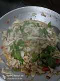 ผัดหมูใส่หน่อไม้ดอง