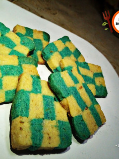 A picture of Checkerboard cookies.
