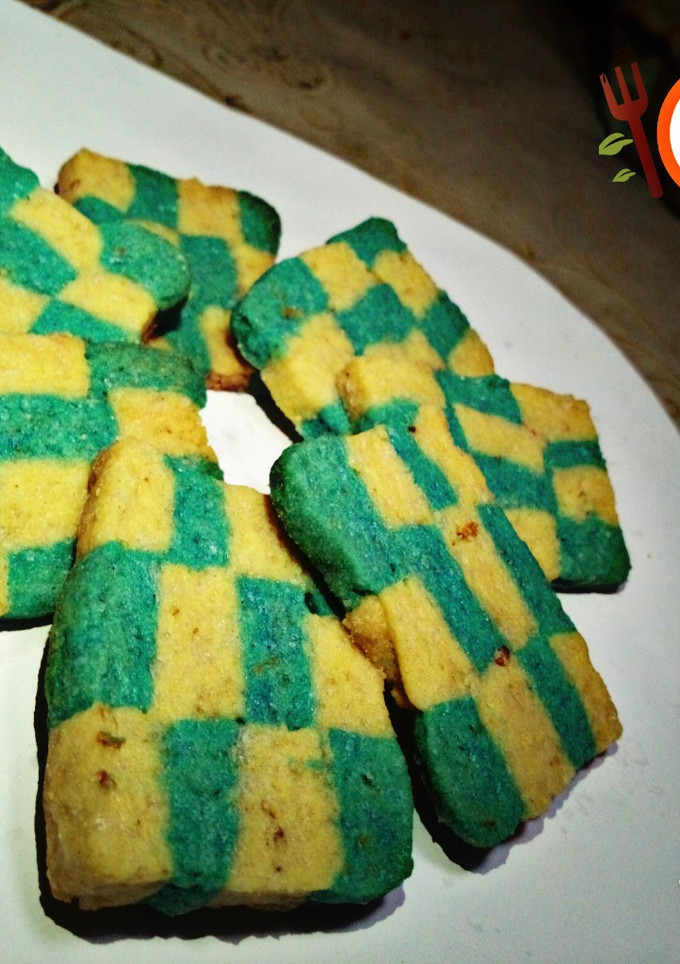 A picture of Checkerboard cookies.
