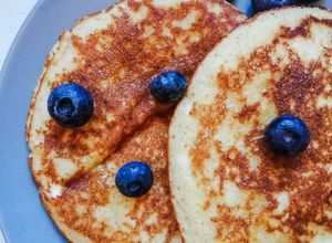 Foto di Pancakes fit🥞 con farina di avena, yogurt greco e cocco🥥