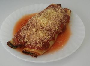 Una foto de Canelones de espinaca y ricotta con salsa... la que te guste