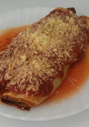 Una foto de Canelones de espinaca y ricotta con salsa... la que te guste