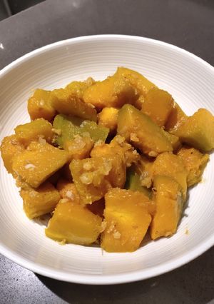 A picture of Steamed Pumpkin.