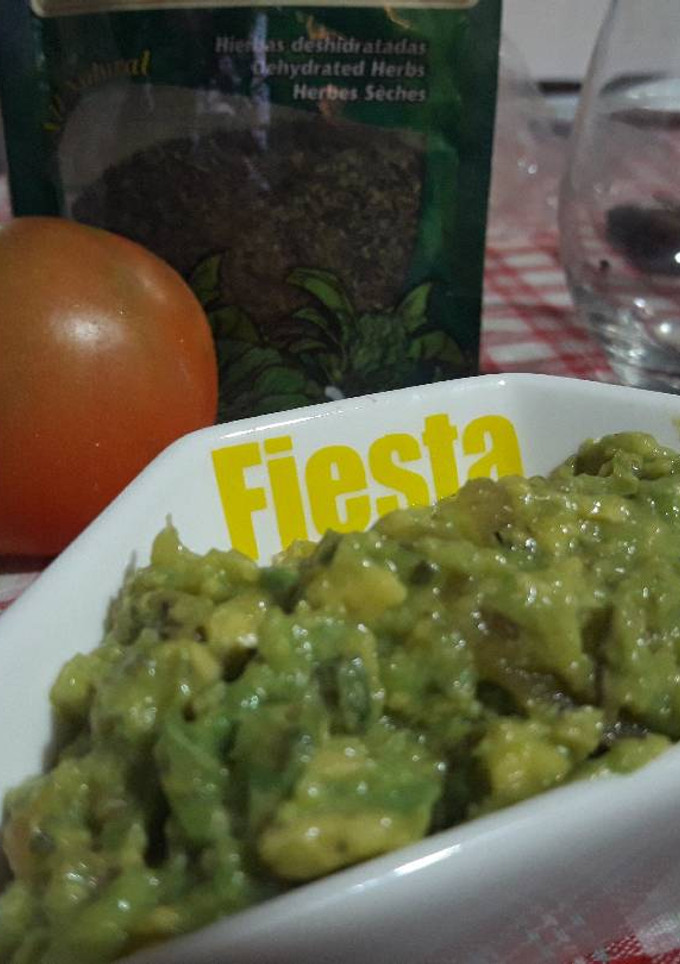 Una foto de Guacamole casero