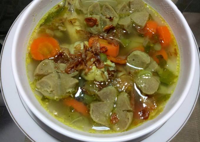 Bahan Memasak Sup Ayam Bakso yang Mudah - resepenakbgt.com