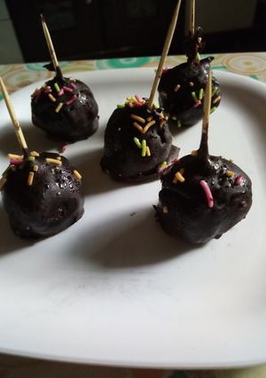 A picture of Cake pops.