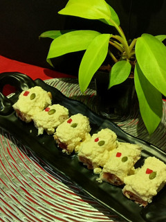 A picture of Sweet Bread Roll With Instant Condensed Milk Rabdi.