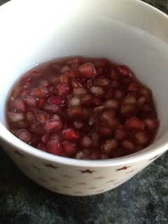 Una foto de Postre de granadas con mistela