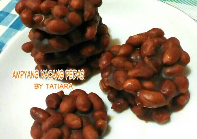 Ampyang Kacang Pedas