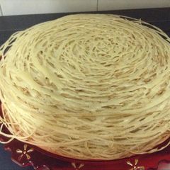 A picture of Kunafa الكنفة.