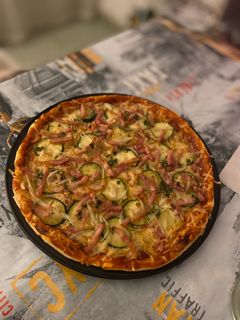 Una foto de Pizza 💯 casera