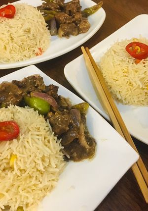 A picture of Stir fry beef and chillies.
