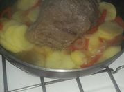 Una foto de carne a la olla
