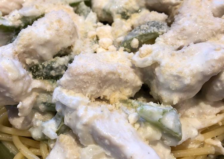 Easiest Way to Prepare Award-winning Creamy Garlic Chicken with 🐔Spaghetti 🍝