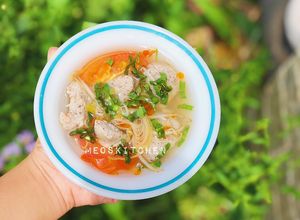 Hình của món Canh chua chả cá thác lác.
