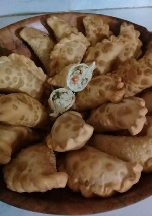 Una foto de Empanadas de surubi (pescado)