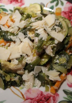Una foto de Zucchini y calabaza, apuerreados y bacalaoados