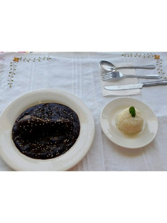 Una foto de Mole oaxaqueño