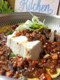 Tauhu Lembut Bertelur Dengan Sos Taucu Pedas Berdaging