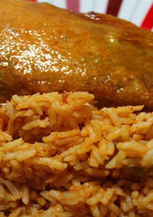 Una foto de Chile relleno de marlín