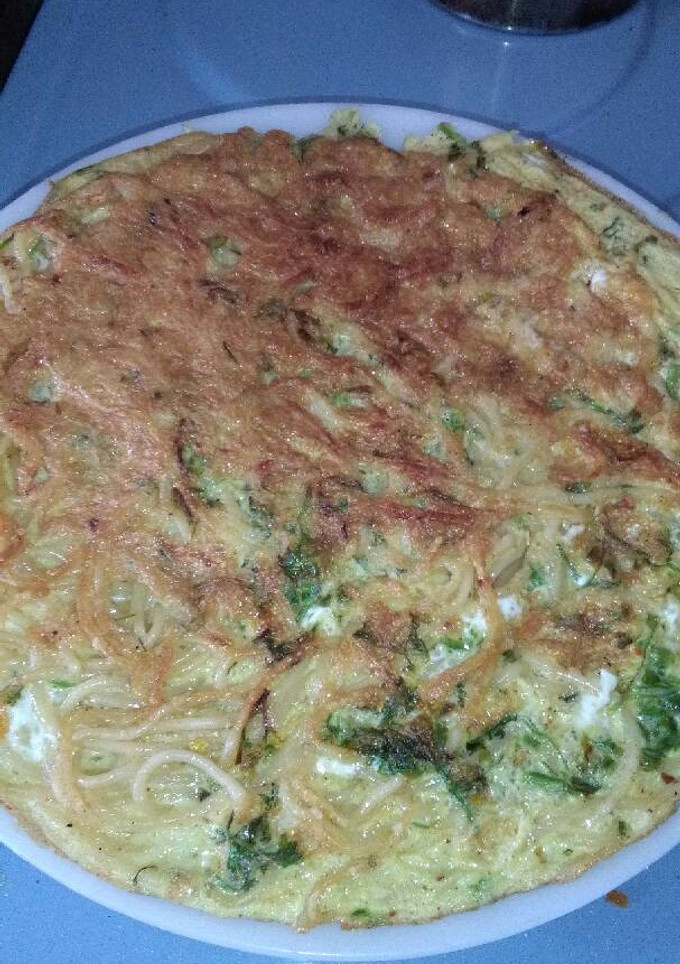 Una foto de Tortilla de fideos