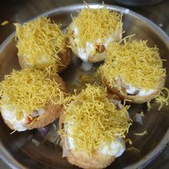 A picture of Bhel puri.