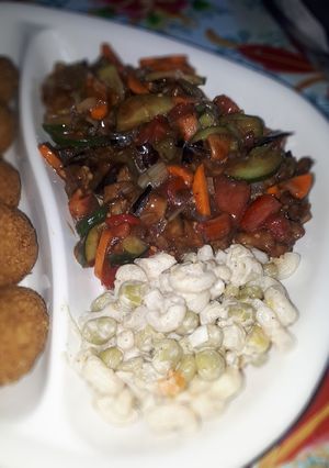 صورة لوصفة مقبلات باذنجانية ومعكرونيا 😋