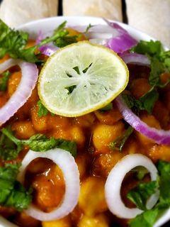 চানা মশালা(Chana masala recipe in Bengali) রেসিপির প্রধান ছবি