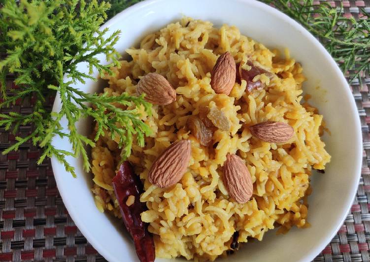 Recipe of Any-night-of-the-week Dry fruits pulao khichdi