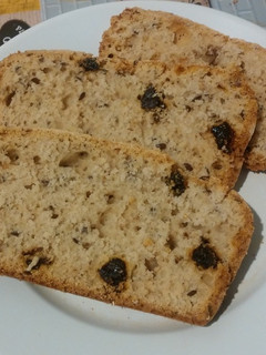Una foto de Pan de nuez y ciruelas pasas