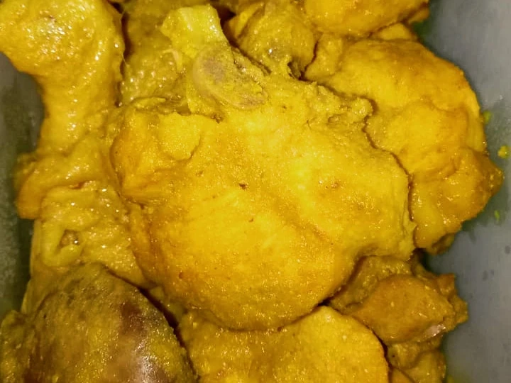 Langkah Mudah untuk Menyiapkan Resep Ayam Ungkep Bumbu Kuning yang Bikin Ngiler Anti Ribet, Lezat