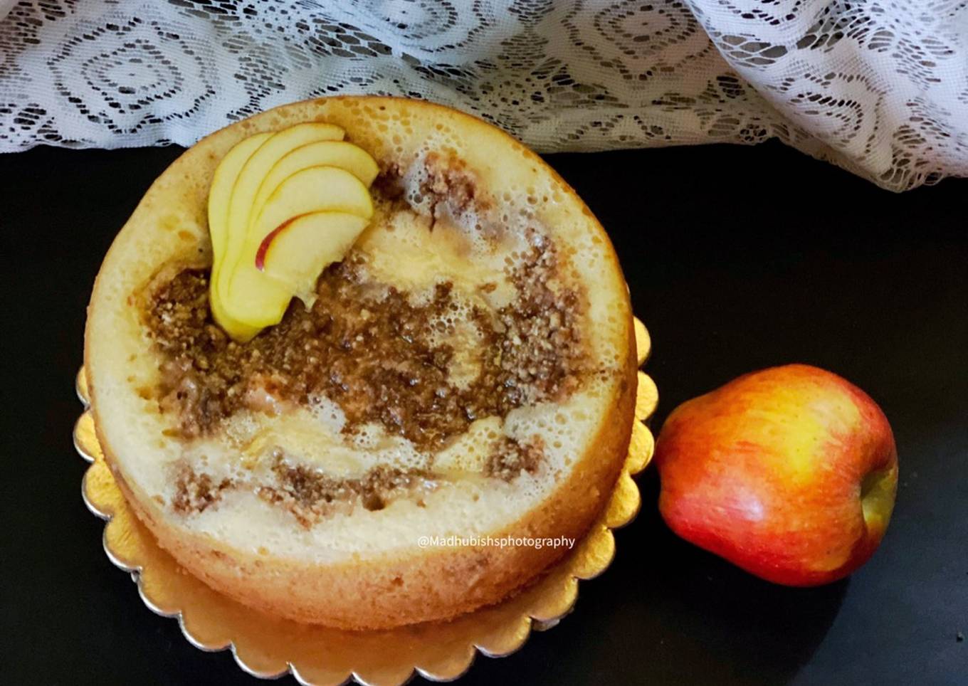 Apple Streusel Cake / Apple Crumble Cake
