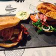 Chicken Burger bacon crispy con queso de cabra y salsa de mostaza y miel 🍔😍