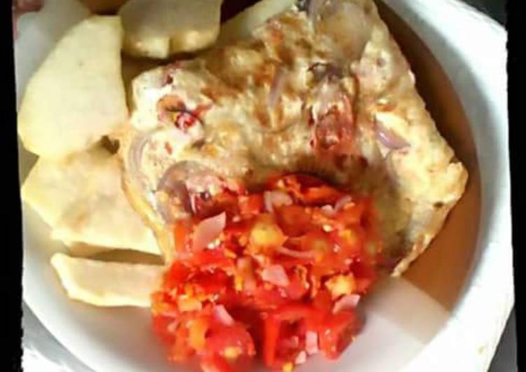 Recipe of Favorite Fried Yam with fried eggs and sauce